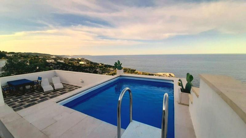 Blu Suite Cottage Sul Mare E Swimming Pool Tricase Exterior photo